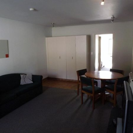Karaka Tree Motel Taupomeer Buitenkant foto